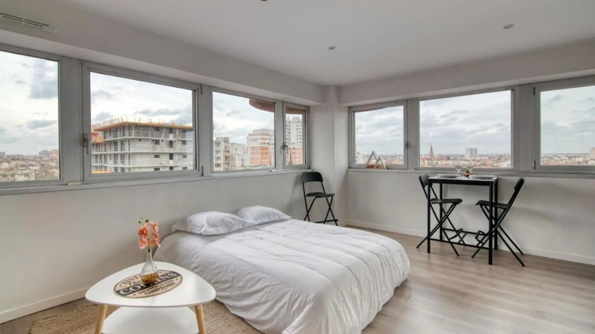 Bd Minimes Parking Free - Proche Gare - Vue Apartment Toulouse 0*,  France